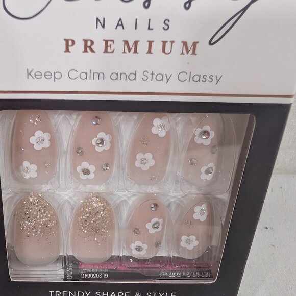 Press On Nails Nail Glue Remover & Nail Files - Picture 2 of 5